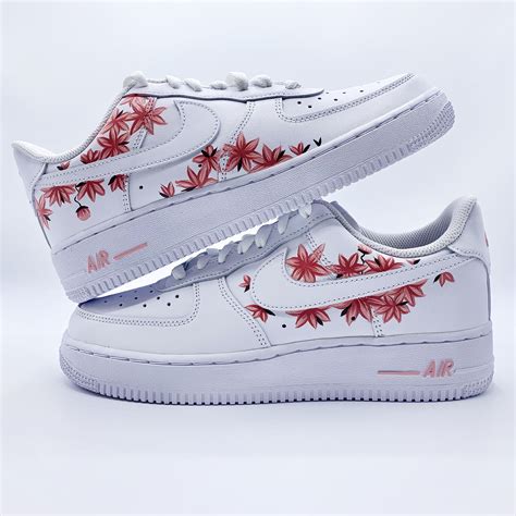 nike schuhe mit blumen|Nike Air Force 1 Low '07 SE Jacquard.